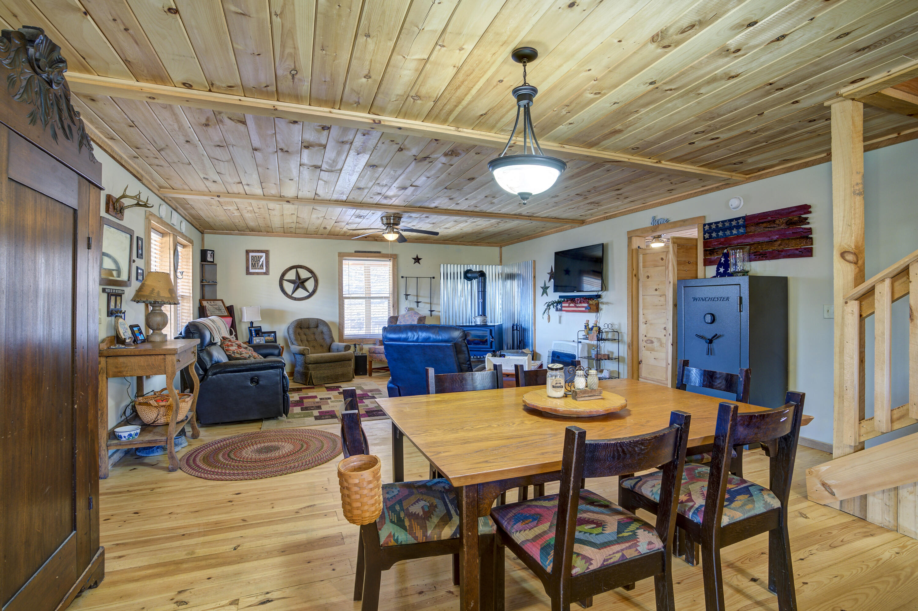 331 Buck Mountain Road Roan Mountain, TN 37687 - Photo 14 of 57 Buck-Land--9