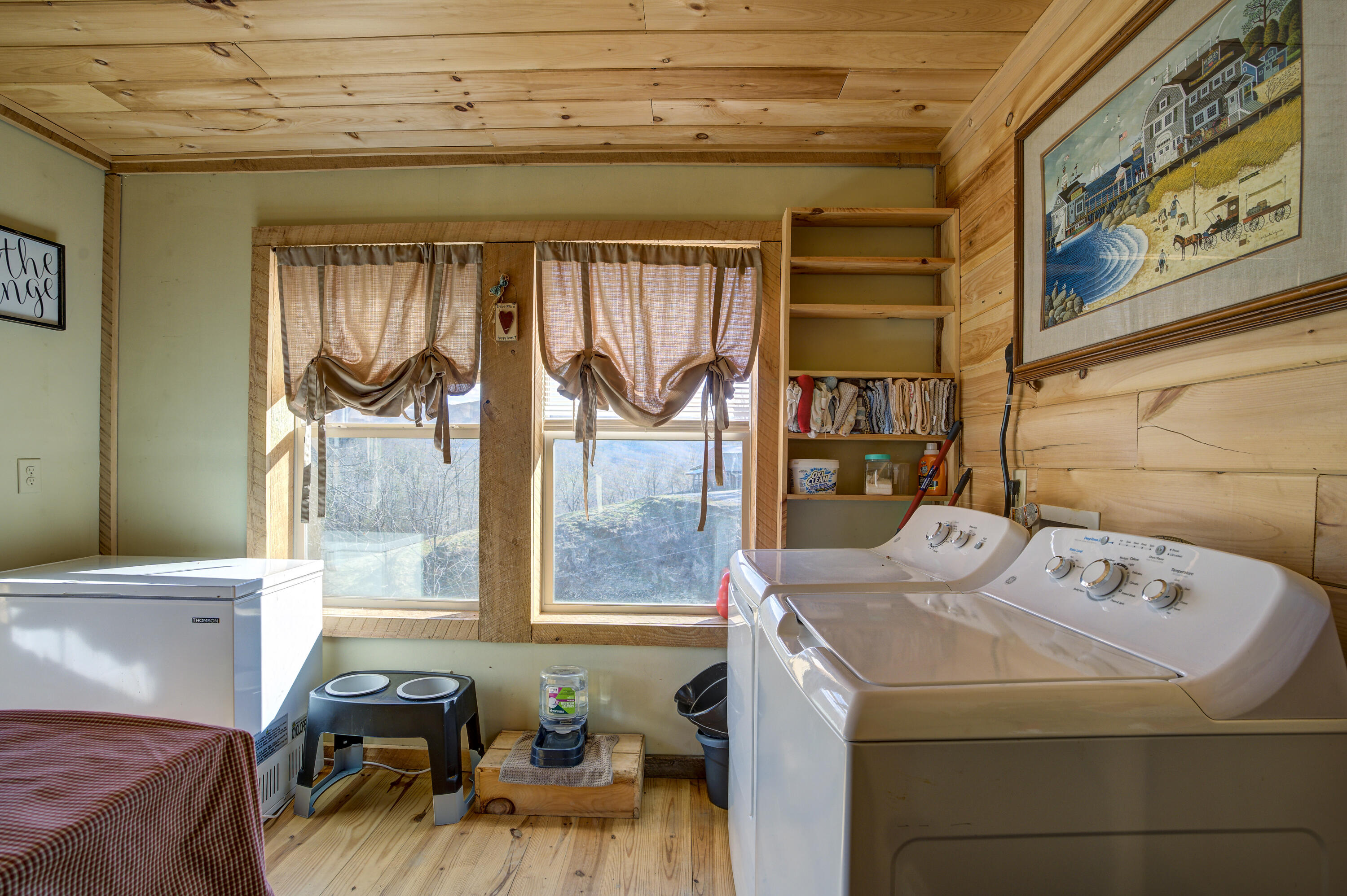 331 Buck Mountain Road Roan Mountain, TN 37687 - Photo 15 of 57 Buck-Land--10