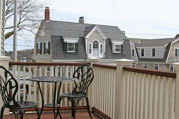 9 Bridge Street Manchester, MA 01944 - Photo 5 of 24