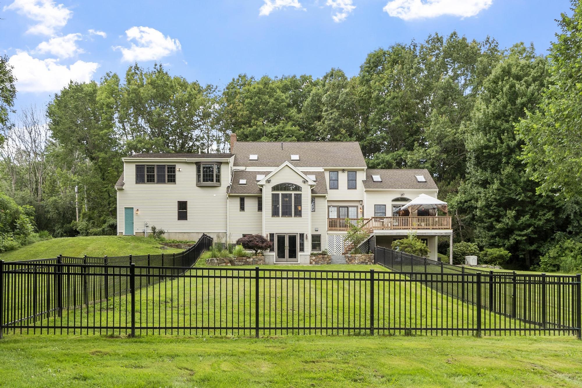 72 Depot Road Stratham, NH 03885 - Photo 4 of 56