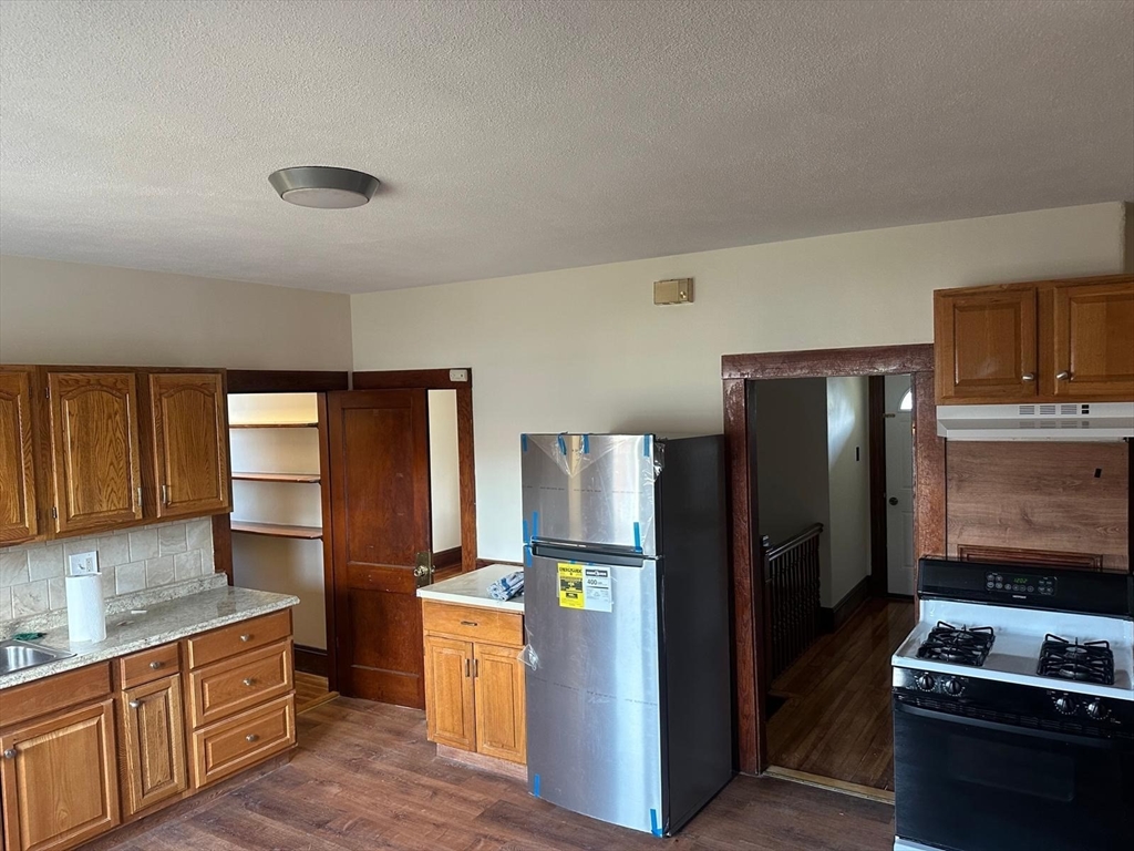 61 Kent Street, Unit 2 Quincy, MA 02169 - Photo 2 of 14