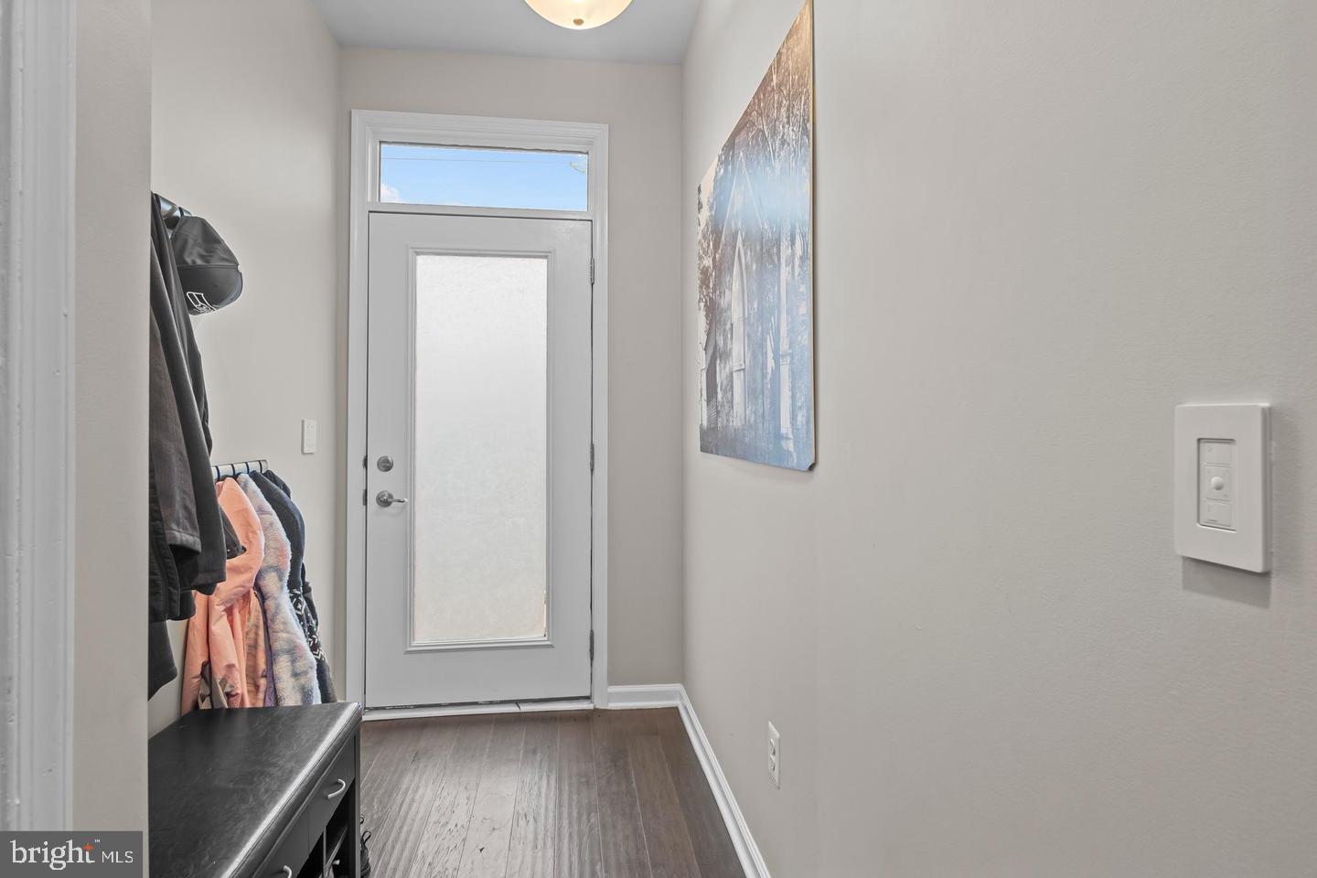 43821 Stubble Cor Square Ashburn, VA 20147 - Photo 2 of 25 wooden floor in a gallery