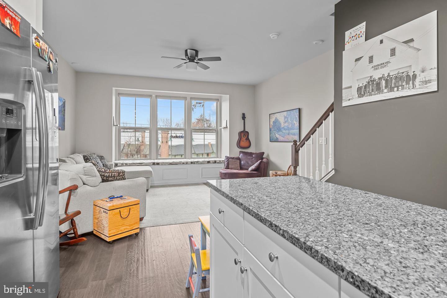 43821 Stubble Cor Square Ashburn, VA 20147 - Photo 5 of 25 a living room with furniture and a window