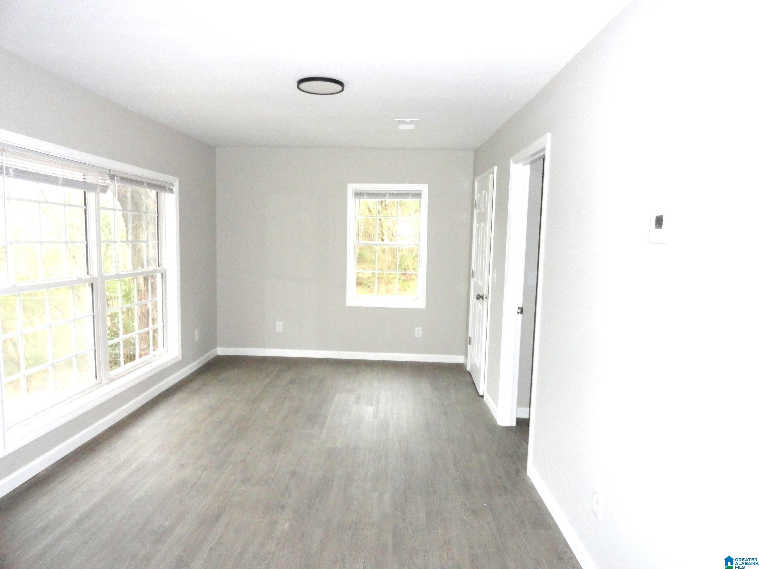 31 Pickle Street Cordova, AL 35550 - Photo 4 of 9