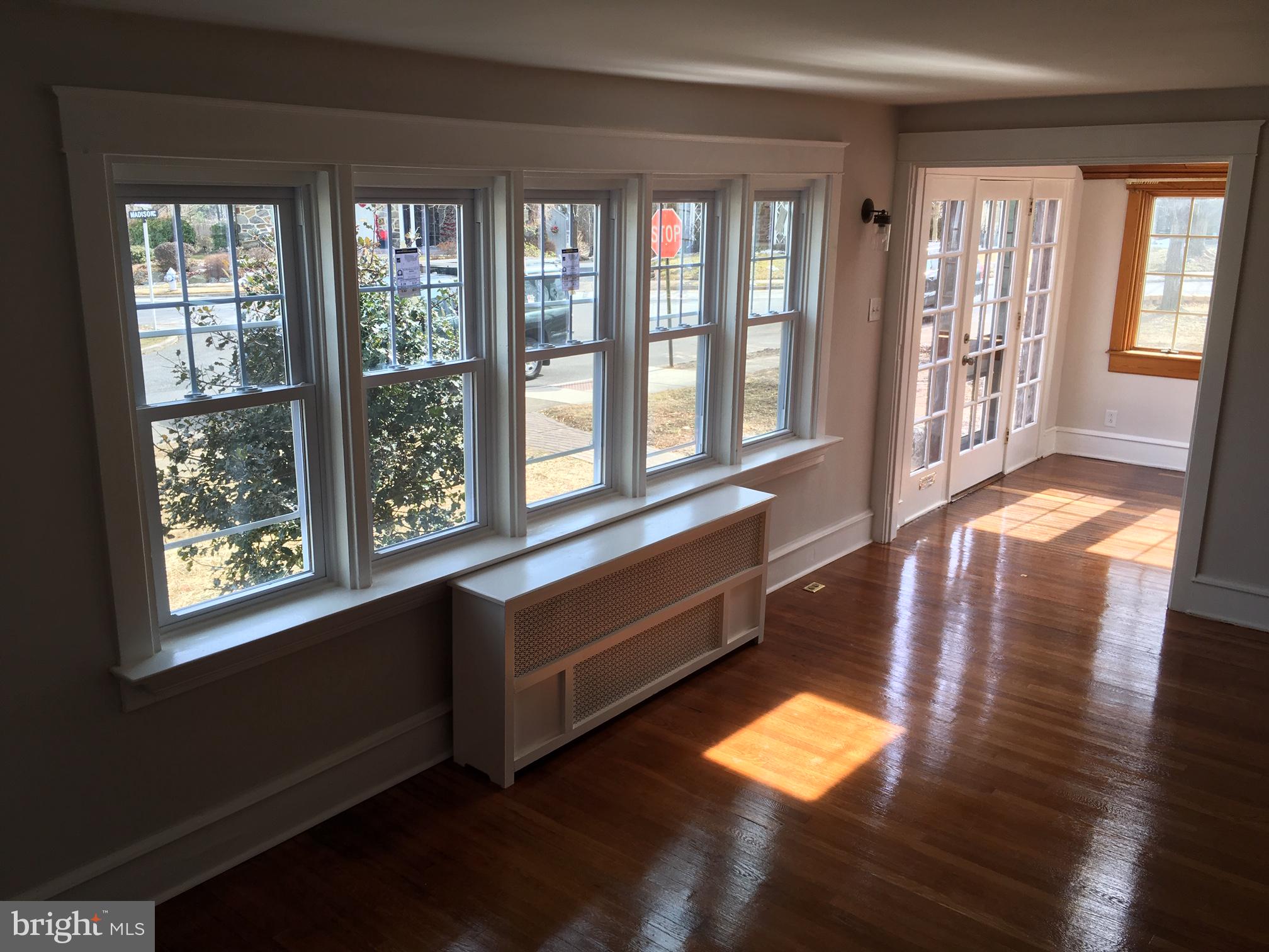 22 Deforest Road Lansdowne, PA 19050 - Photo 3 of 21