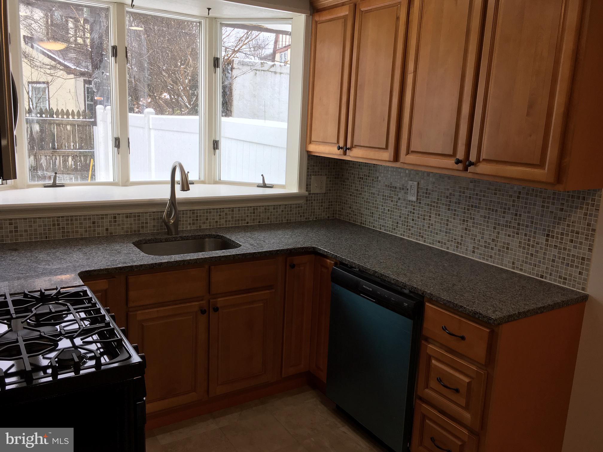 22 Deforest Road Lansdowne, PA 19050 - Photo 6 of 21