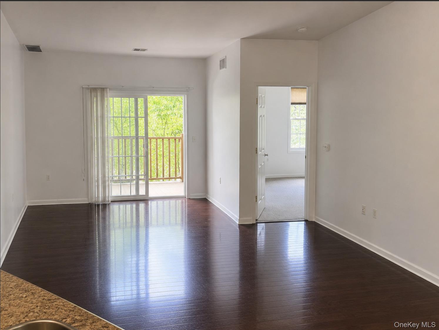 935 Tower Ridge Circle Middletown, NY 10941 - Photo 12 of 24