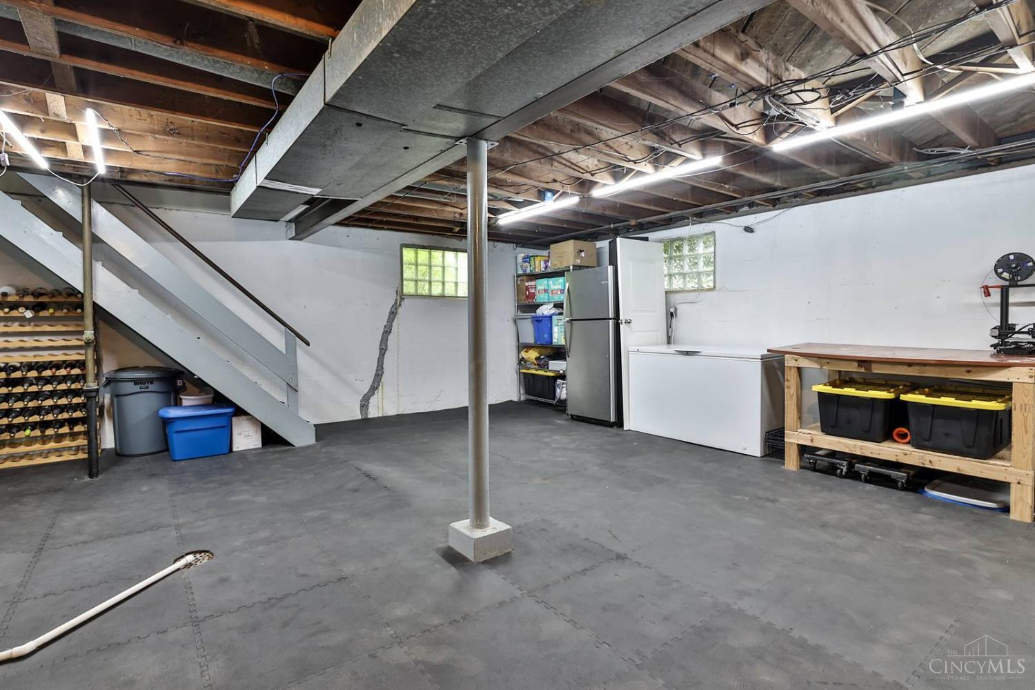 3525 Blue Rock Road Cincinnati, OH 45247 - Photo 17 of 23 Gallery Image 17