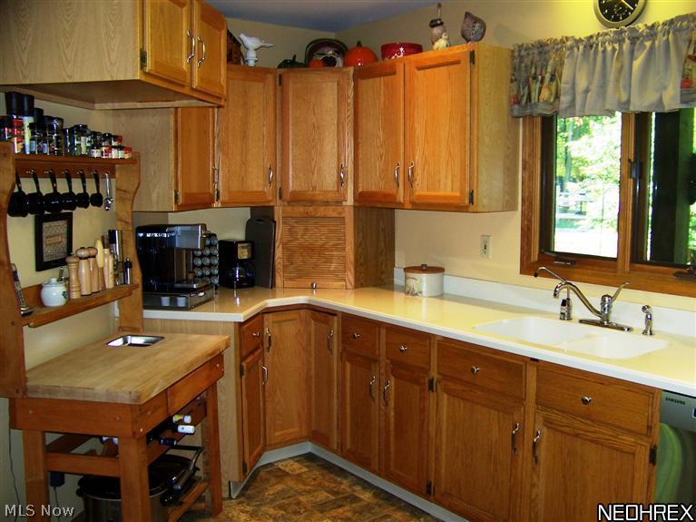 5701 Beach Road Medina, OH 44256 - Photo 9 of 25 Gallery Image 9