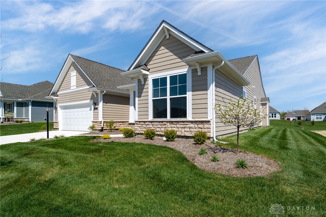 912 Reeder Circle Dayton, OH 45458 - Photo 3 of 36 Gallery Image 3