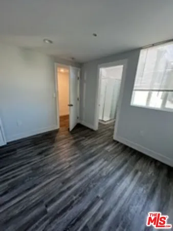 $1,000 | 1608 West 36th Place, Los Angeles, CA 90018