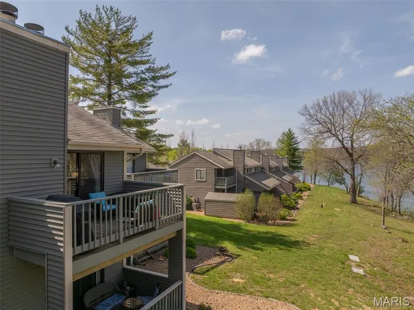 $215,000 | 124 Geneva Cove Drive, Innsbrook, MO 63390