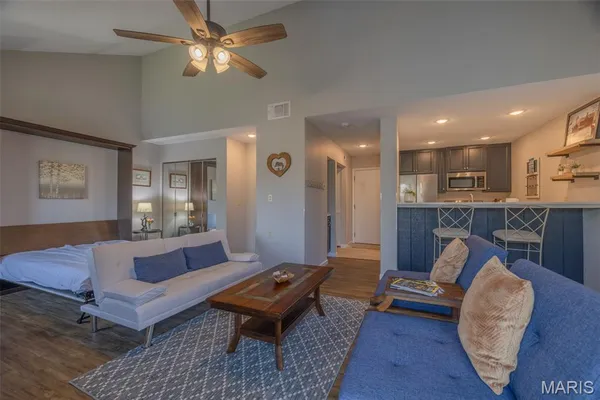 $215,000 | 124 Geneva Cove Drive, Innsbrook, MO 63390