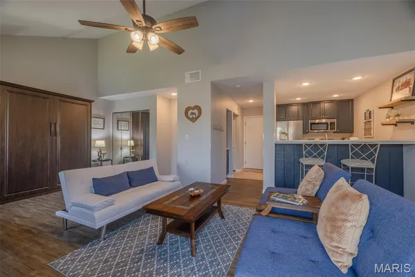 $215,000 | 124 Geneva Cove Drive, Innsbrook, MO 63390