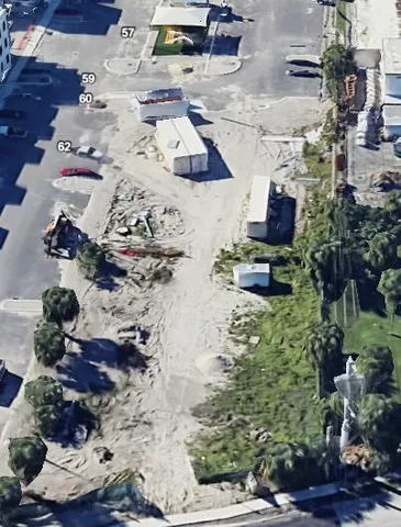 a view of outdoor space with sitting space