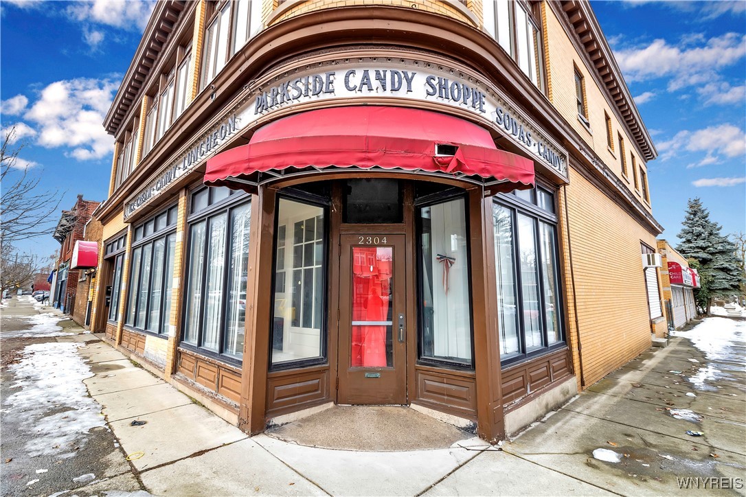 2302 Main Street Buffalo, NY 14214 - Photo 2 of 35