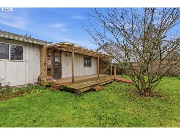 $420,000 | 18501 Southeast Lincoln Street, Portland, OR 97233