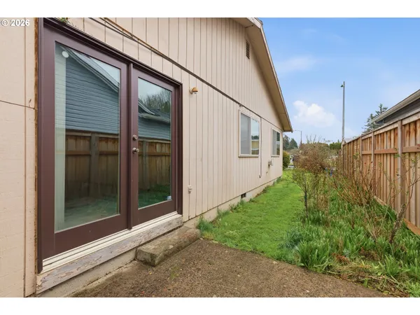 $420,000 | 18501 Southeast Lincoln Street, Portland, OR 97233