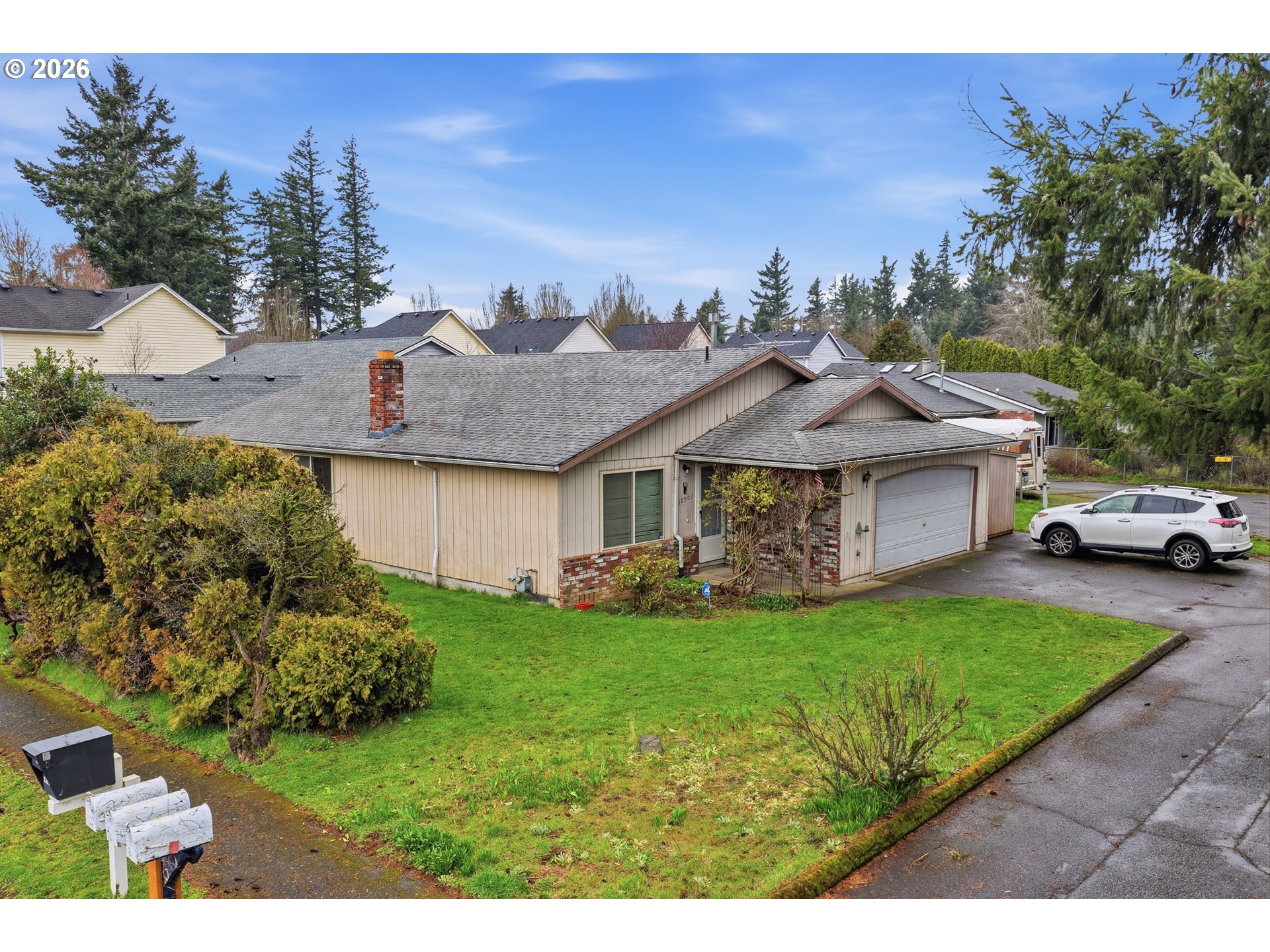 18501 Southeast Lincoln Street Portland, OR 97233 - Photo 26 of 34 Yard