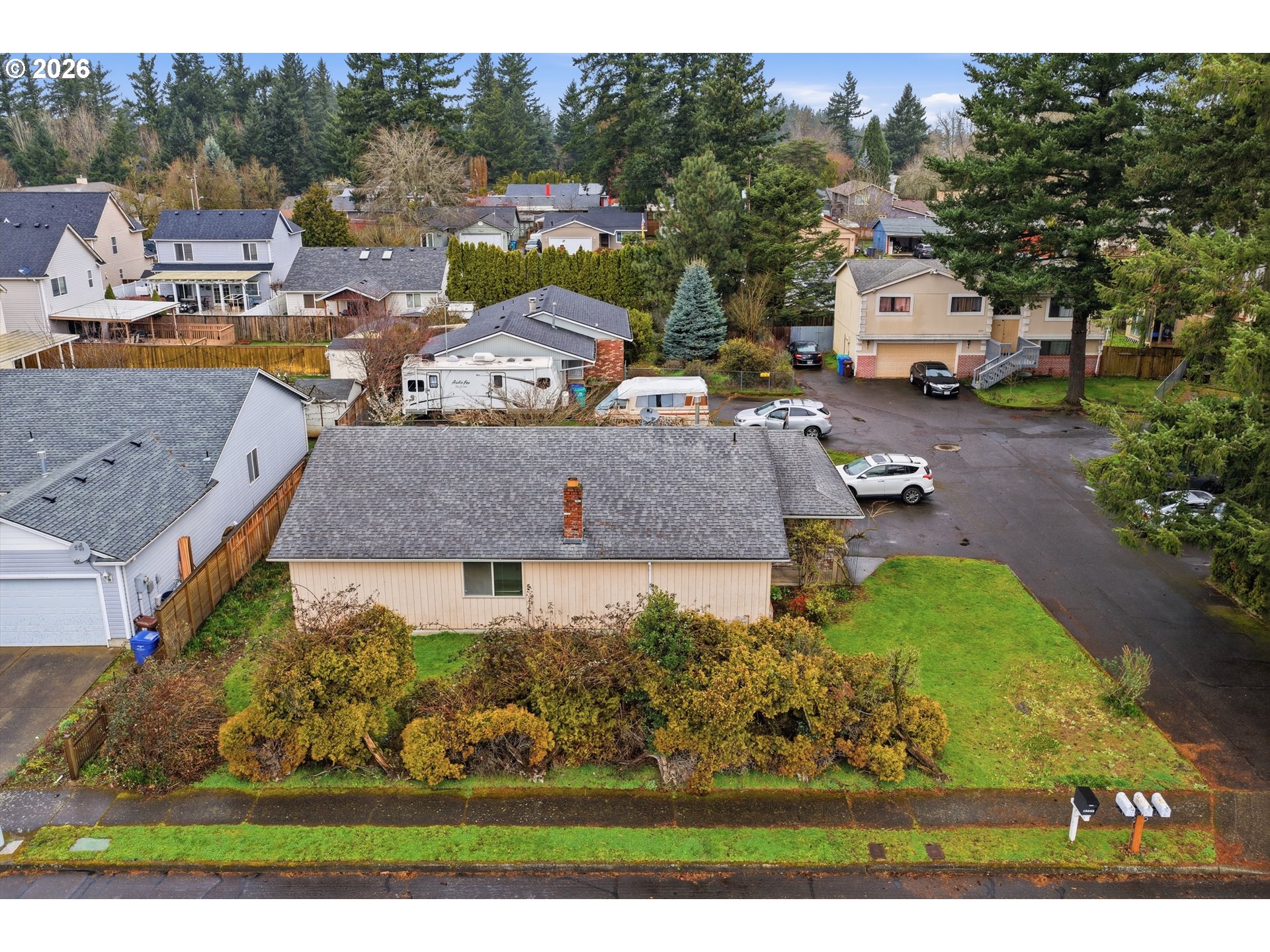 18501 Southeast Lincoln Street Portland, OR 97233 - Photo 27 of 34 Yard