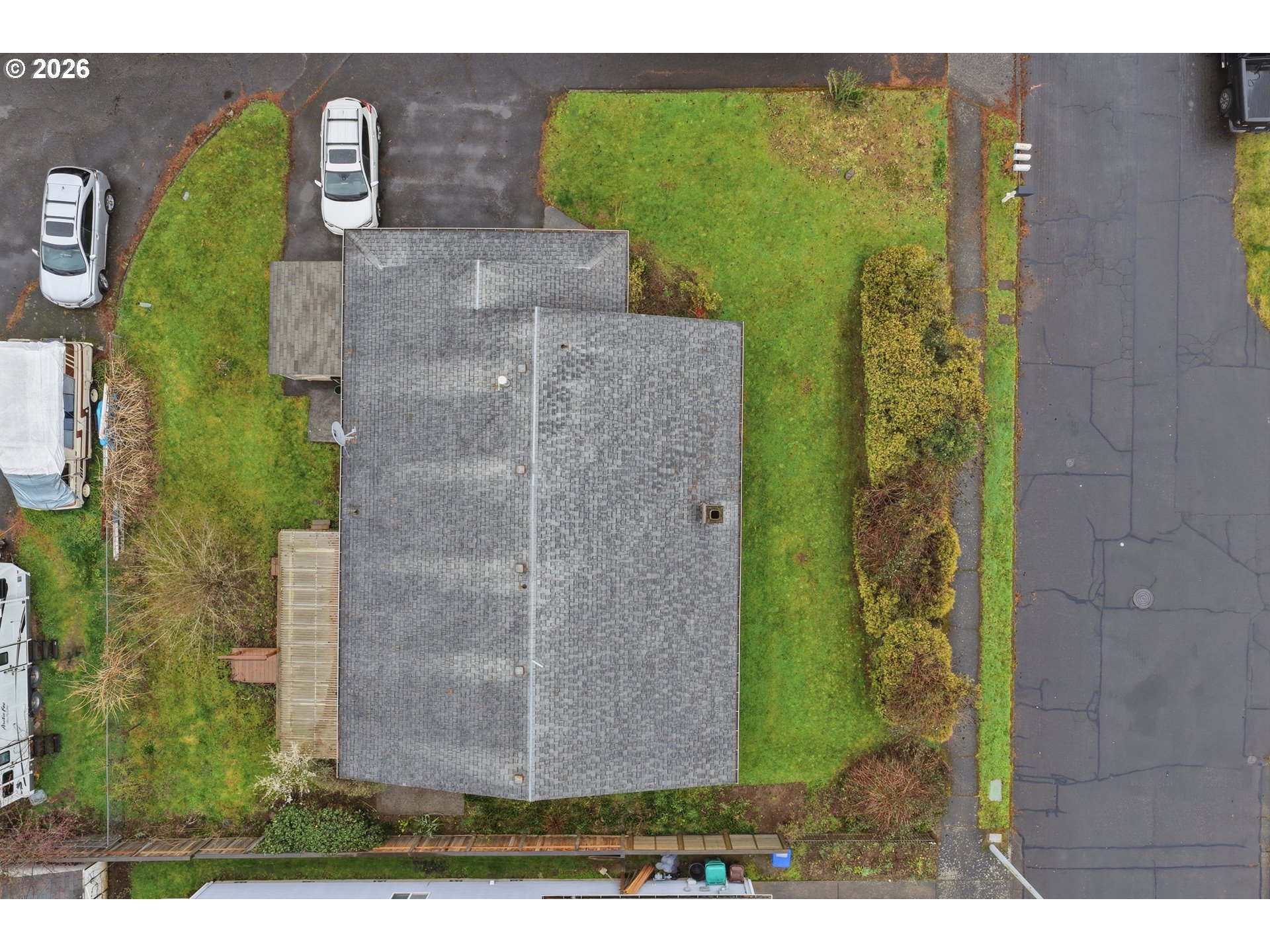 18501 Southeast Lincoln Street Portland, OR 97233 - Photo 30 of 34 Drone View/UAV