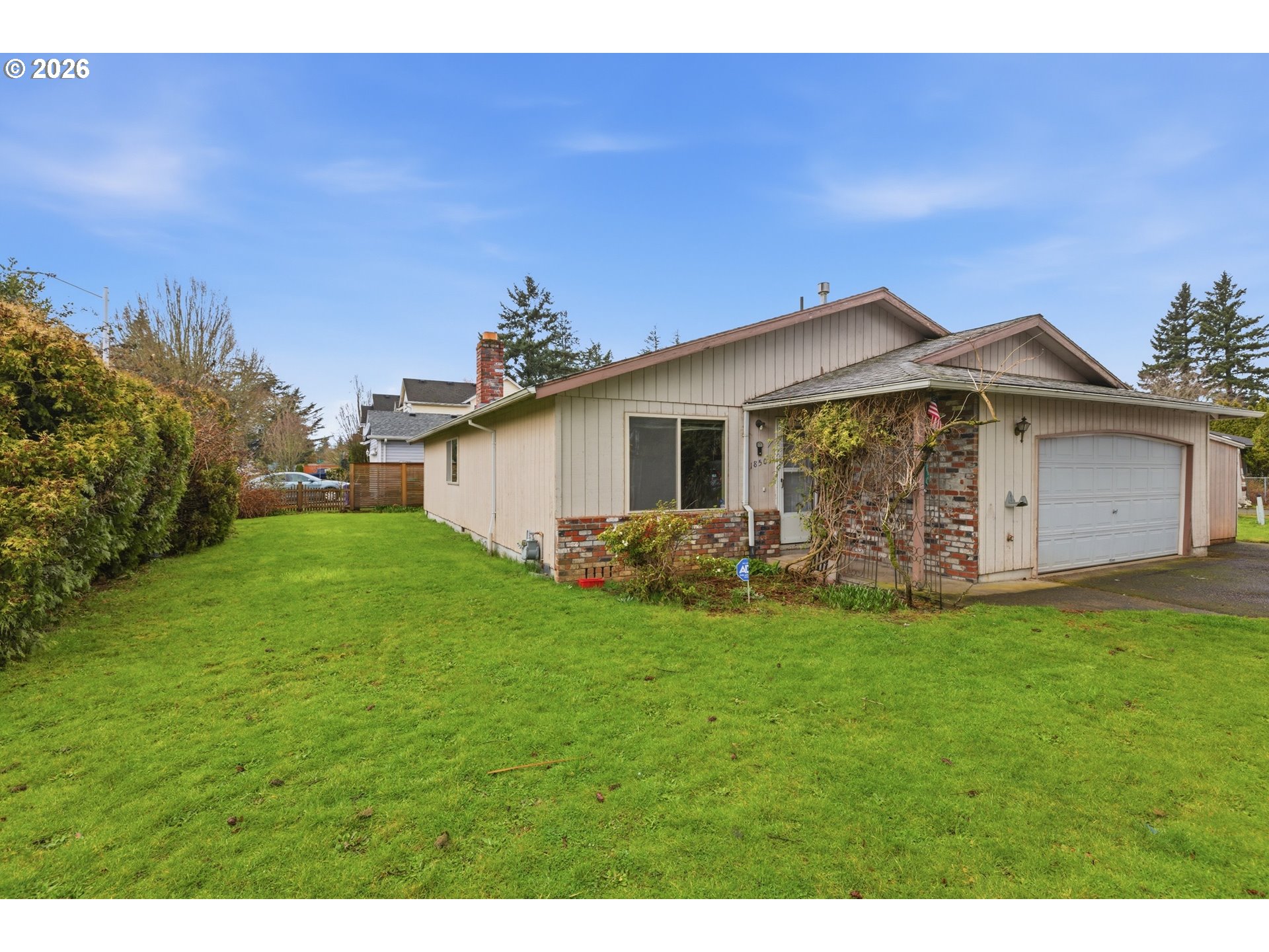 18501 Southeast Lincoln Street Portland, OR 97233 - Photo 33 of 34 Drone View/UAV