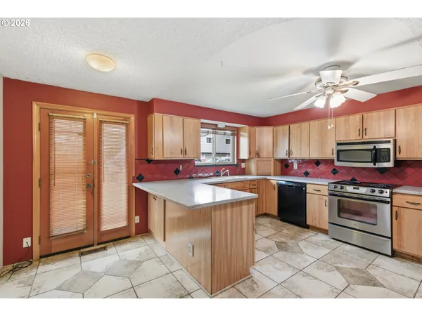 $420,000 | 18501 Southeast Lincoln Street, Portland, OR 97233