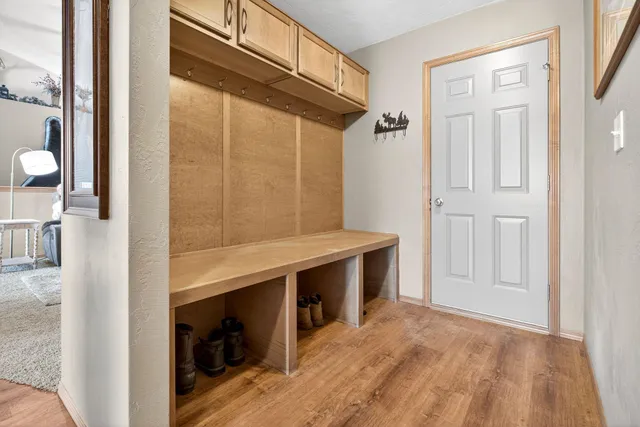 $419,900 | 1037 Tracey Street, Menasha, WI 54952