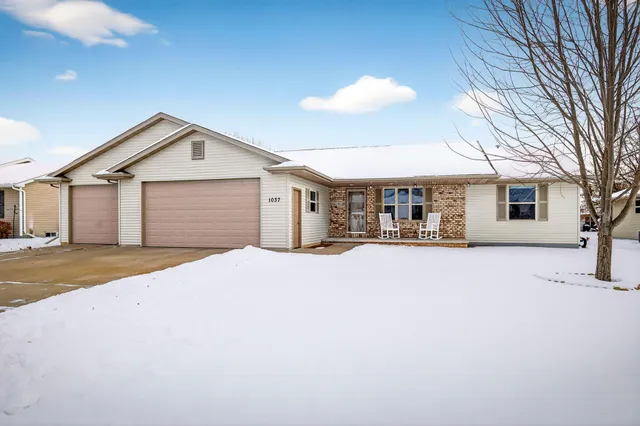 $419,900 | 1037 Tracey Street, Menasha, WI 54952