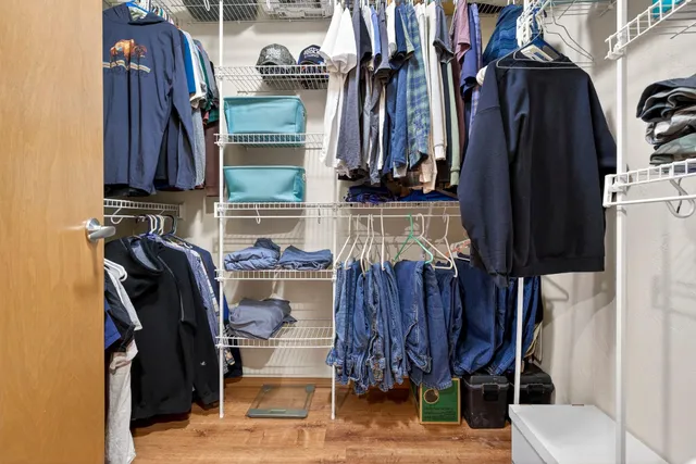 $419,900 | 1037 Tracey Street, Menasha, WI 54952