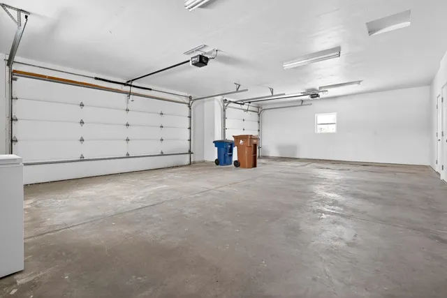 $419,900 | 1037 Tracey Street, Menasha, WI 54952