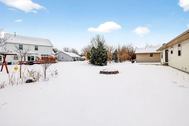 $419,900 | 1037 Tracey Street, Menasha, WI 54952