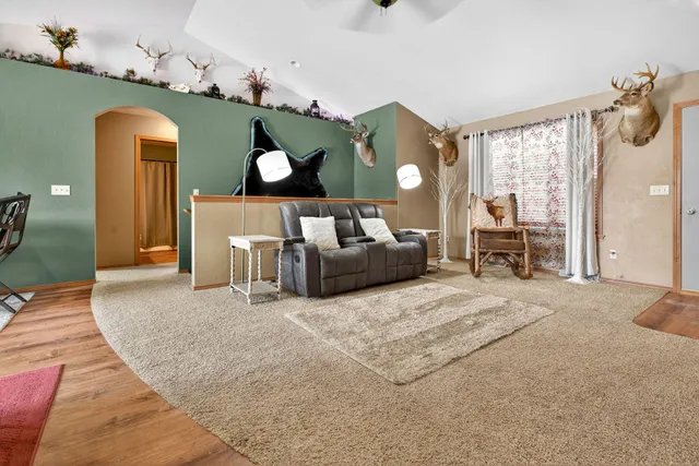 $419,900 | 1037 Tracey Street, Menasha, WI 54952