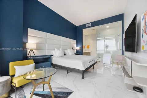 $2,300,000 | 460 Northeast 28th Street, Unit 4002, Miami, FL 33137