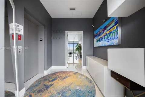 $2,300,000 | 460 Northeast 28th Street, Unit 4002, Miami, FL 33137