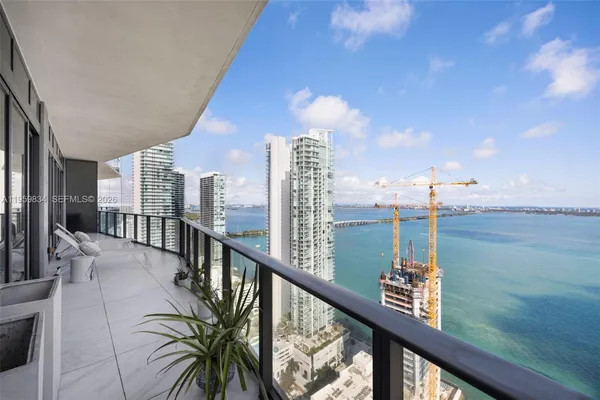 $2,275,000 | 460 Northeast 28th Street, Unit 4002, Miami, FL 33137