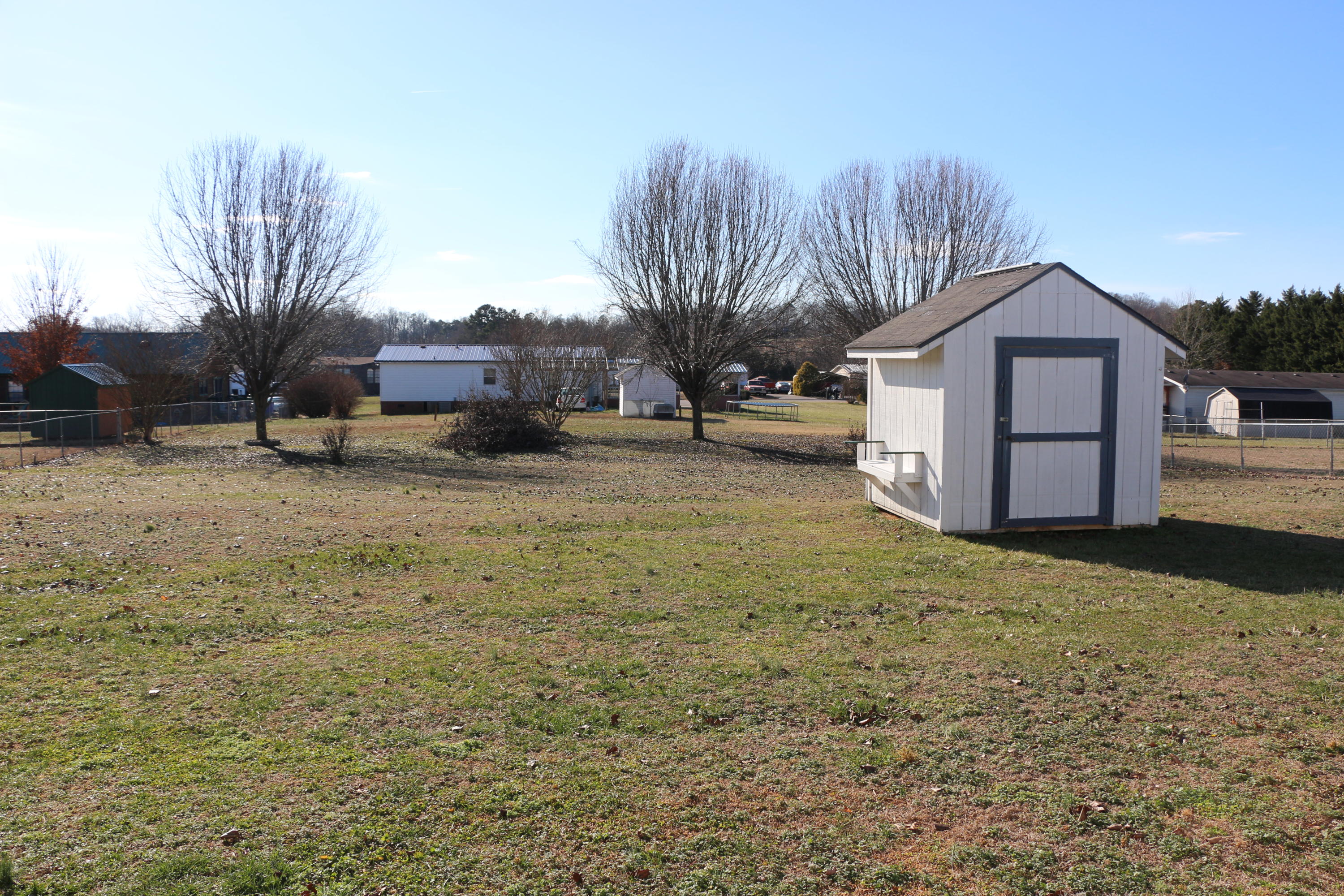 1029 Ridgeview Road Maryville, TN 37801 - Photo 2 of 19 IMG_3067