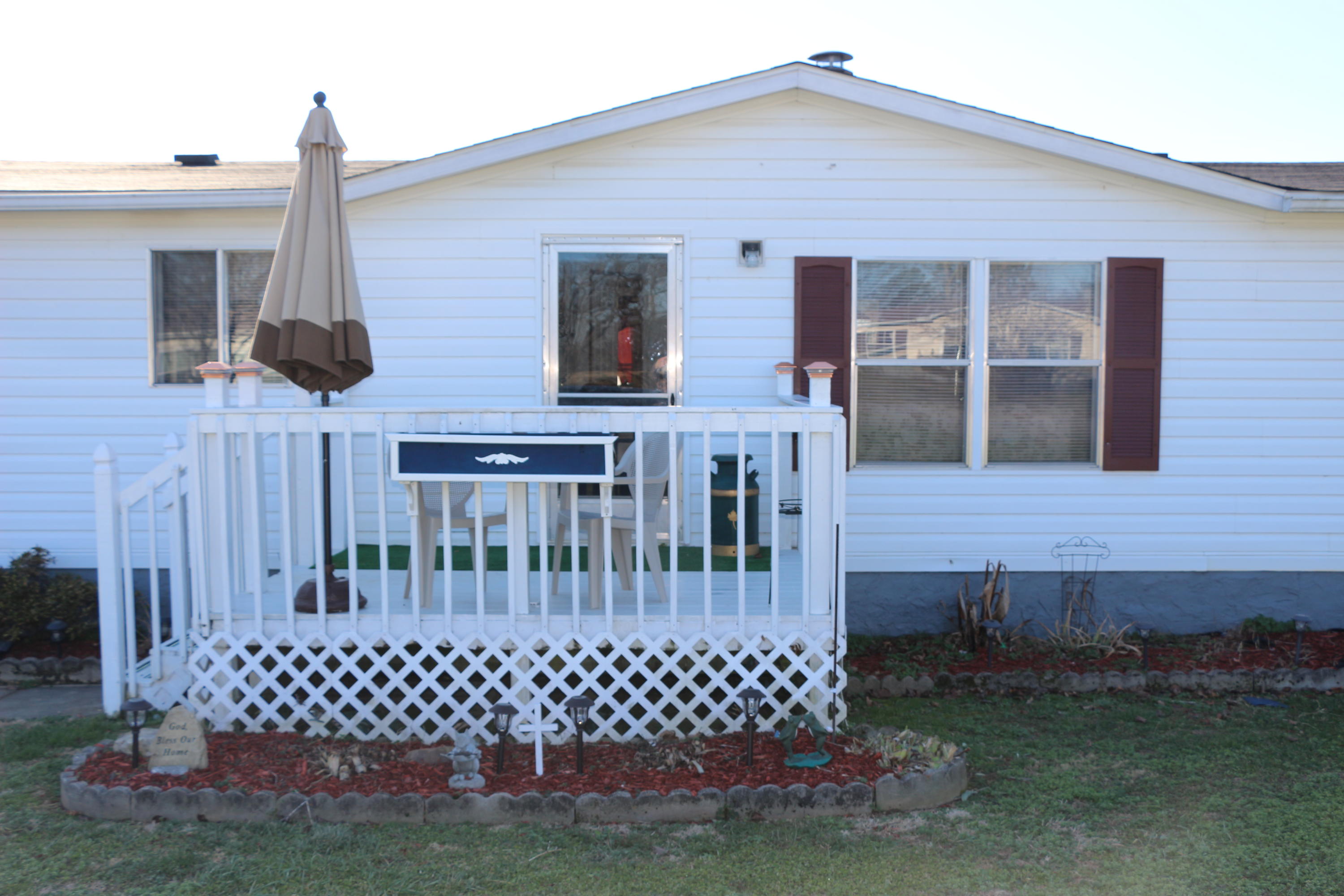 1029 Ridgeview Road Maryville, TN 37801 - Photo 4 of 19 IMG_3075