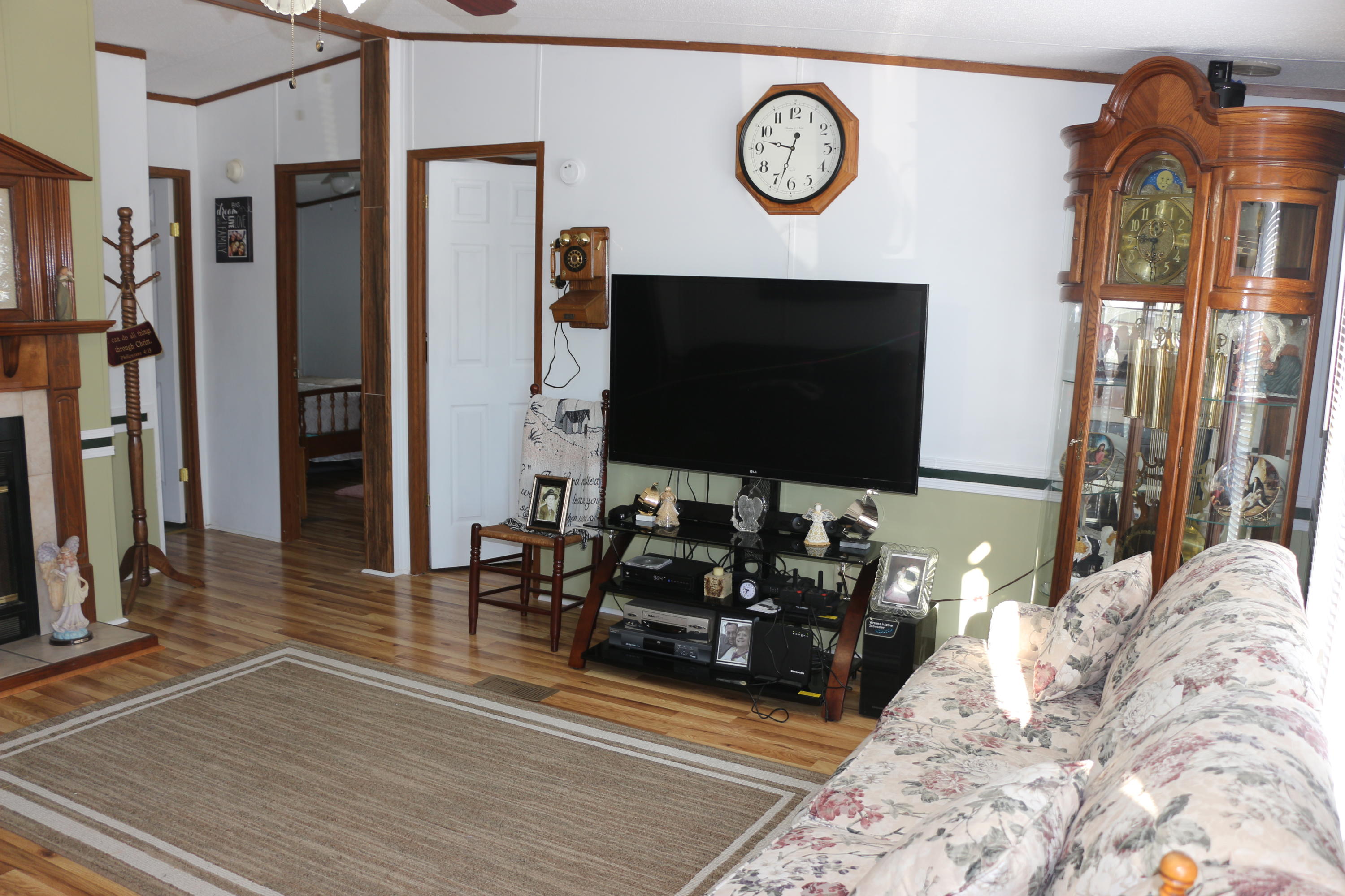 1029 Ridgeview Road Maryville, TN 37801 - Photo 6 of 19 IMG_3077