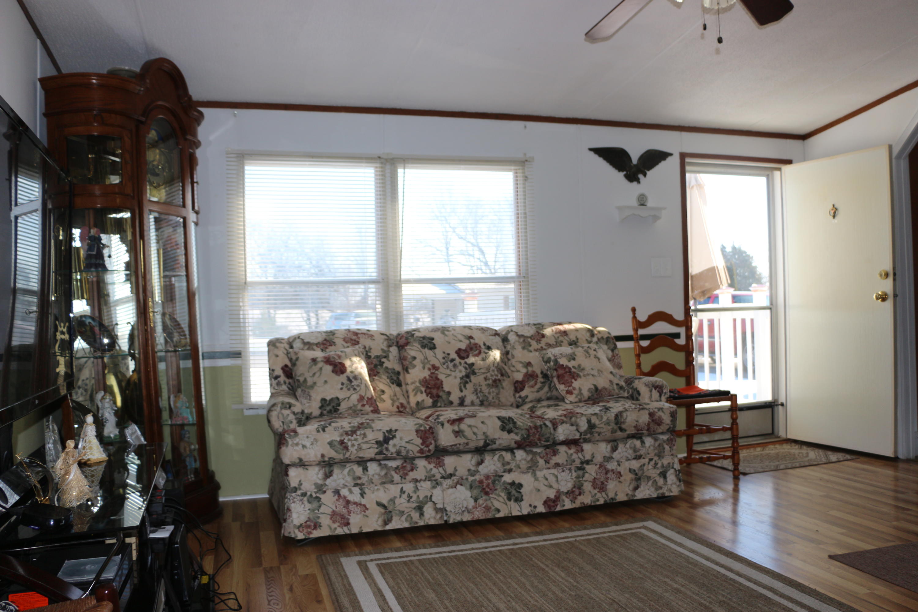 1029 Ridgeview Road Maryville, TN 37801 - Photo 7 of 19 IMG_3087