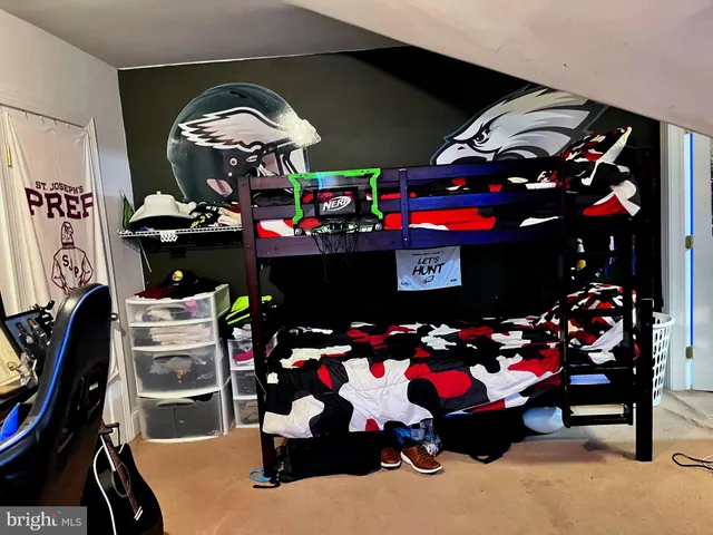 a room with lots of stuff and lots of stuff