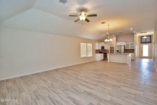 $345,000 | 285 Penbridge Place, El Paso, TX 79928