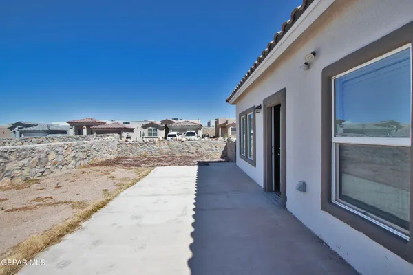 $345,000 | 285 Penbridge Place, El Paso, TX 79928