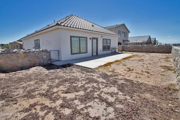 $345,000 | 285 Penbridge Place, El Paso, TX 79928
