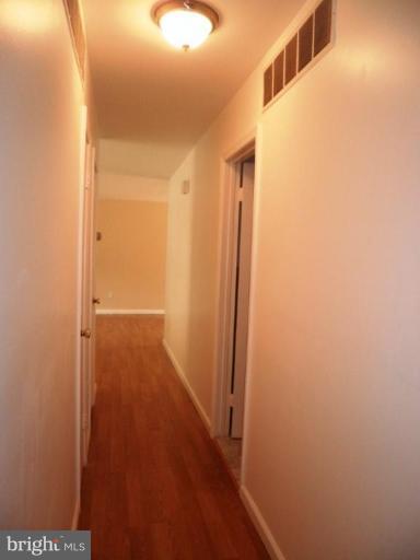 10857 Sandringham Road Cockeysville, MD 21030 - Photo 16 of 16 Hallway