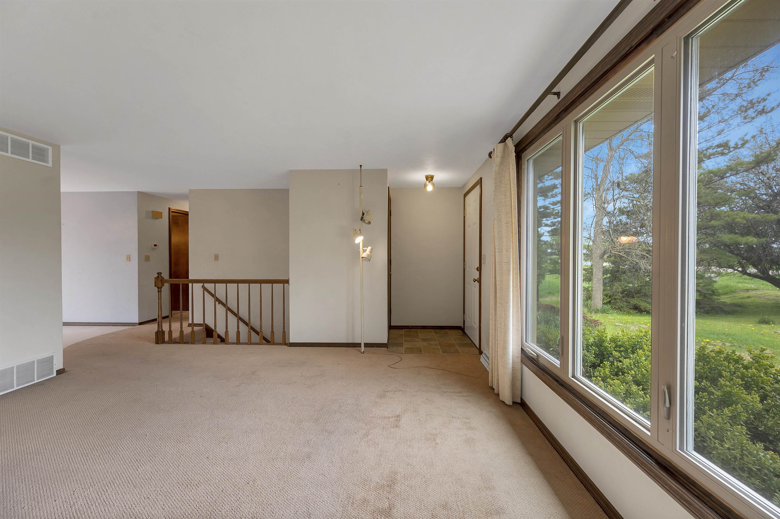 2205 School Road De Pere, WI 54115 - Photo 4 of 48