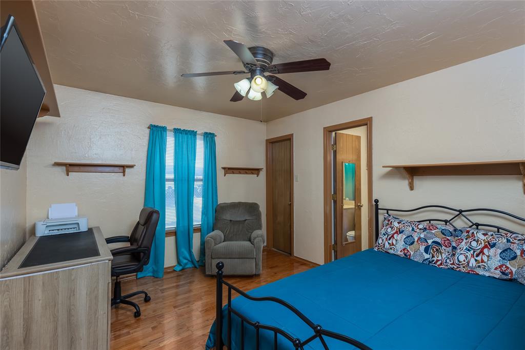 1290 Sweet Springs Road Weatherford, TX 76088 - Photo 14 of 37