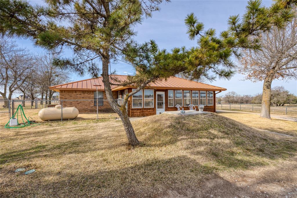 1290 Sweet Springs Road Weatherford, TX 76088 - Photo 19 of 37