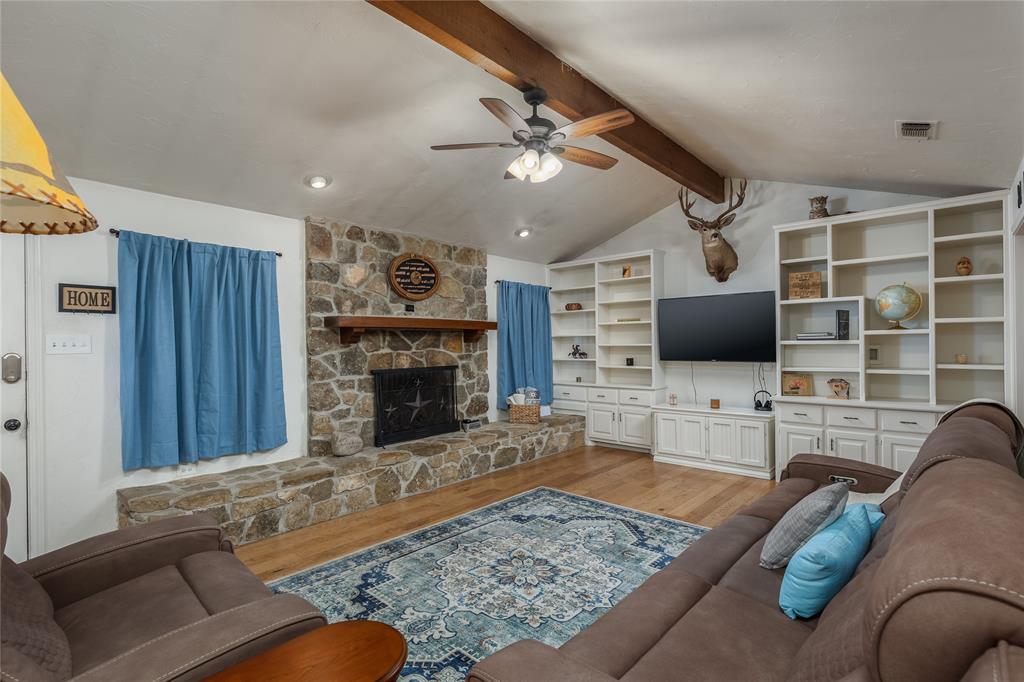 1290 Sweet Springs Road Weatherford, TX 76088 - Photo 6 of 37