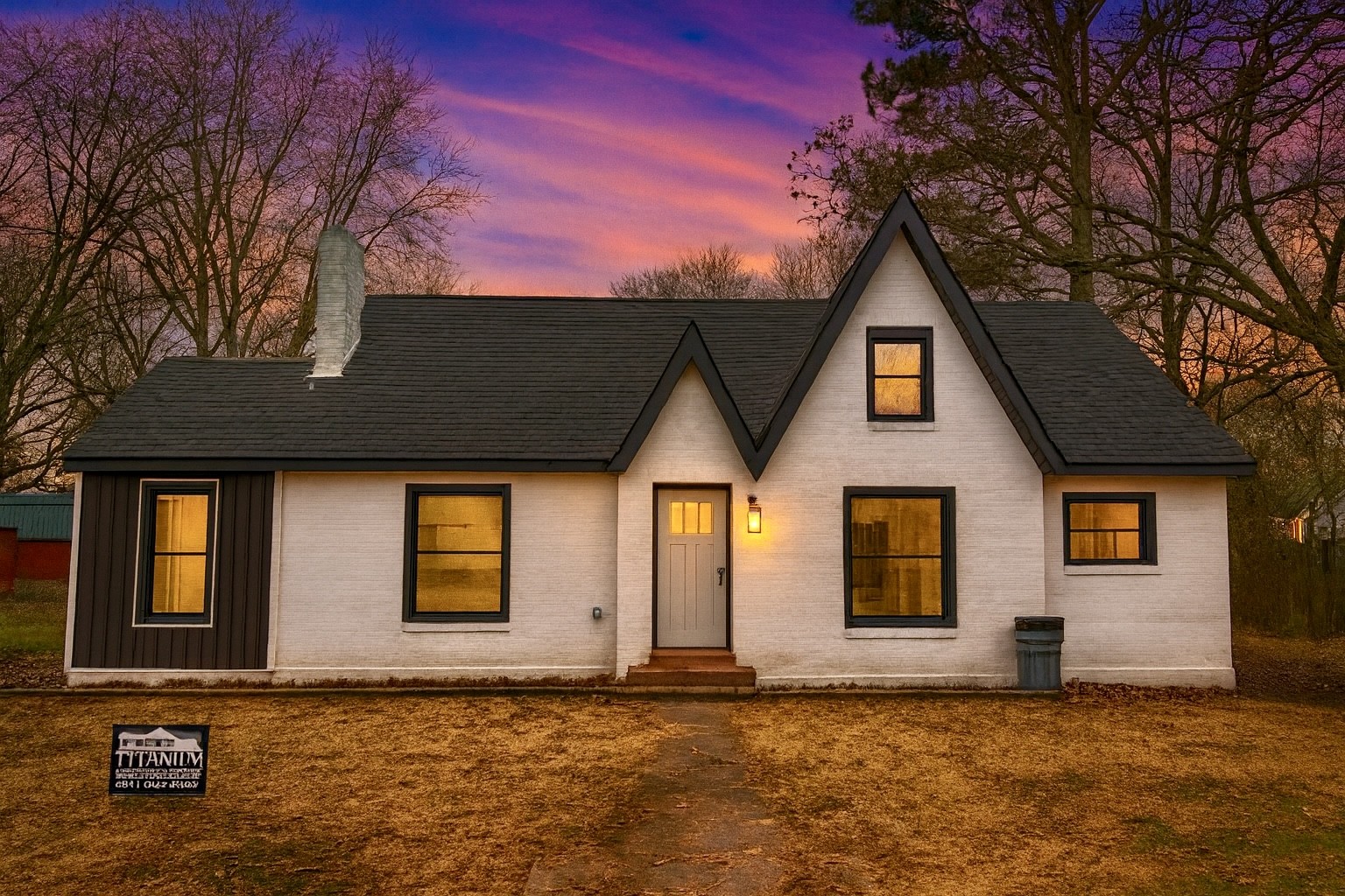 206 West Main Street Hohenwald, TN 38462 - Photo 24 of 24 a front view of a house with a yard